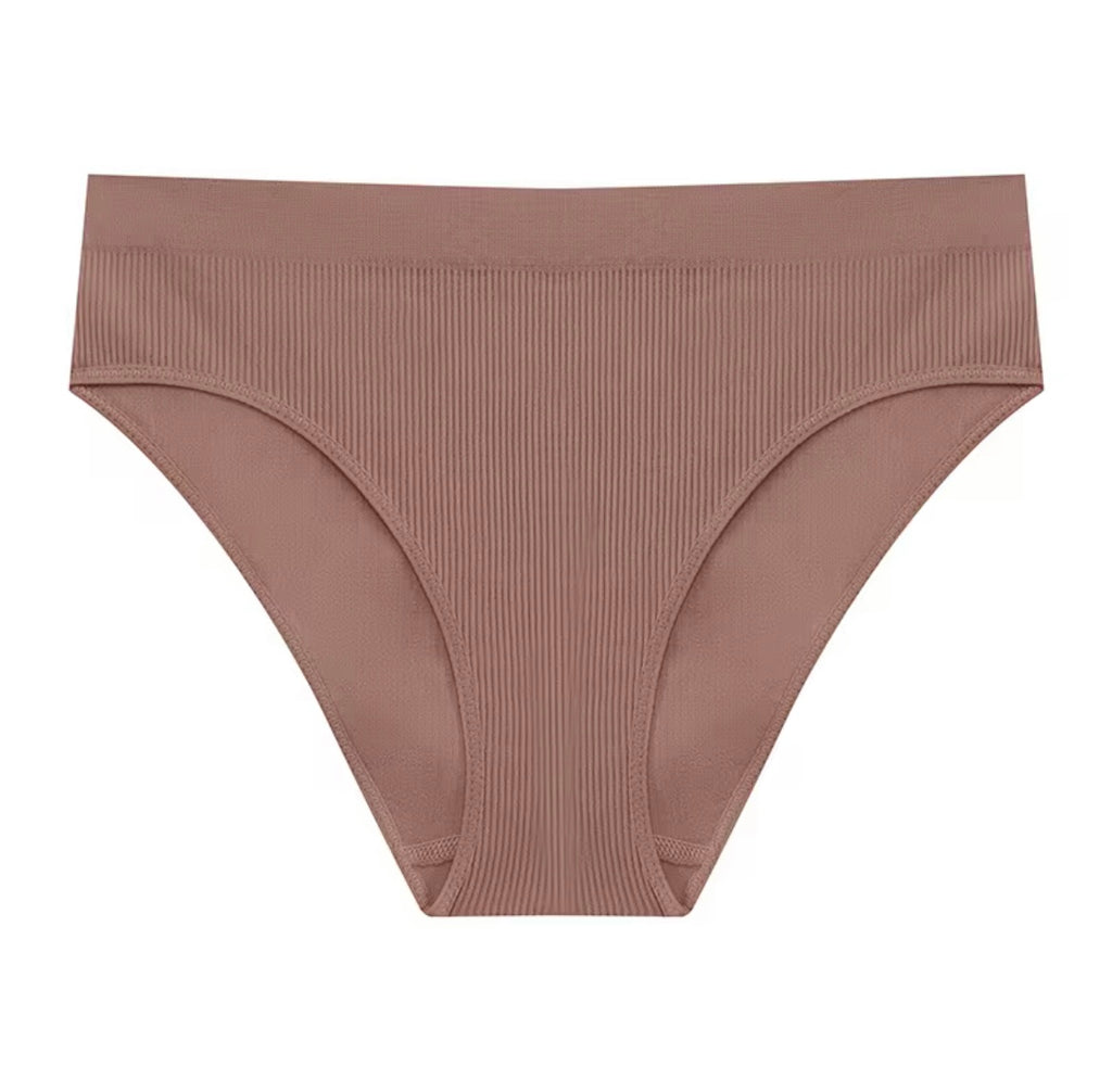 Threaded panties